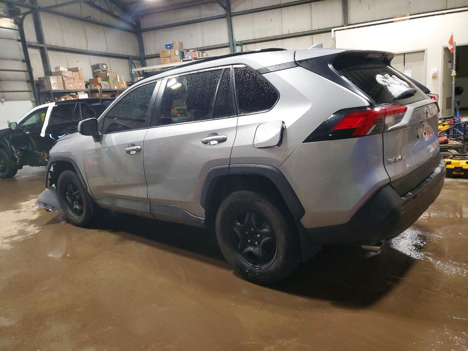 Photo 2 from auction – 2019 TOYOTA RAV4 with VIN 2T3Z1RFV2KW010264