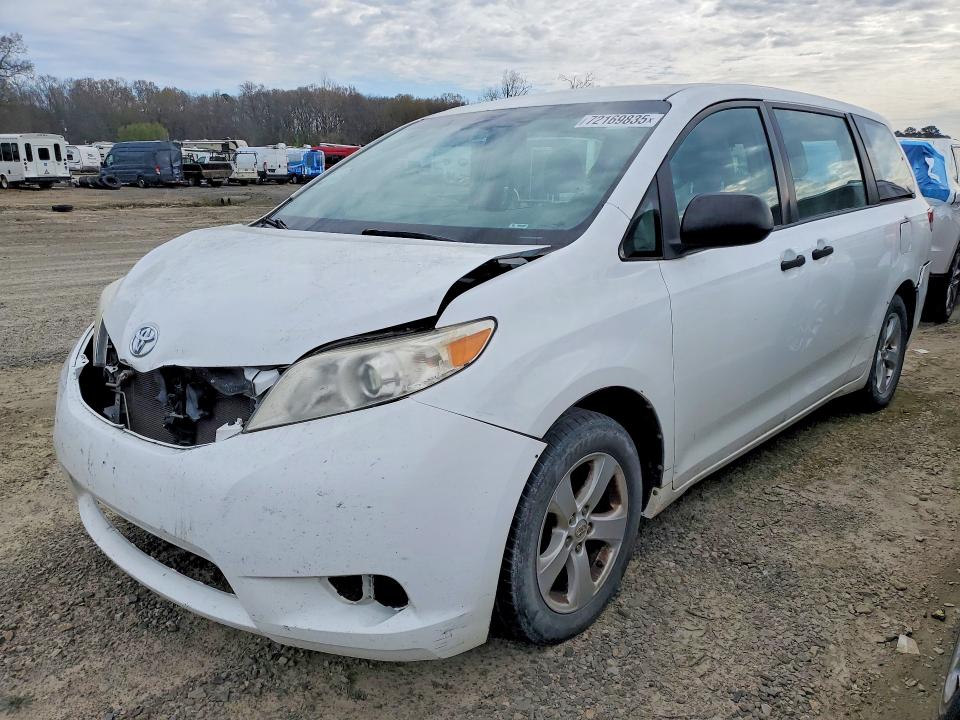 TOYOTA SIENNA 2014 with VIN 5TDZK3DC0ES464840 - Photo from auction
