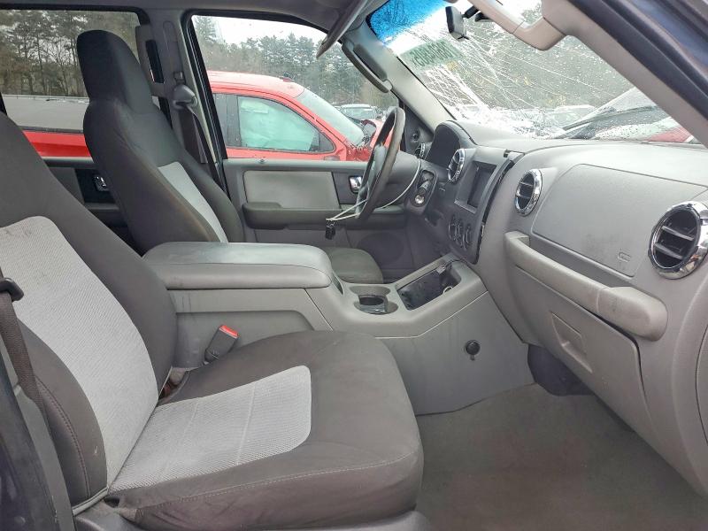 Zdjęcie 7 z aukcji – 2006 FORD EXPEDITION z VIN 1FMPU15566LA95177