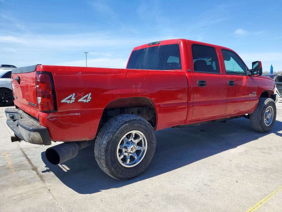 Photo 3 from auction – 2005 CHEVROLET SILVERADO with VIN 1GCHK23215F802096