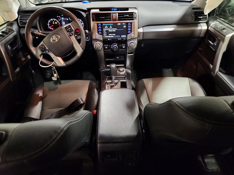 Photo 8 from auction – 2020 TOYOTA 4RUNNER with VIN JTEBU5JR8L5835810