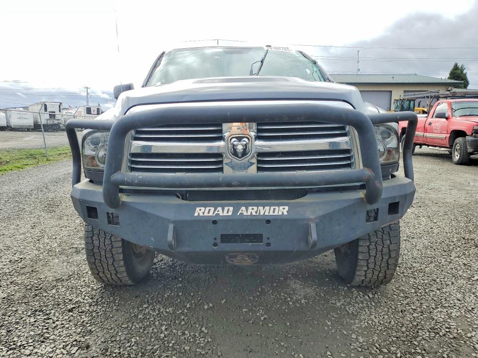Photo 5 from auction – 2015 RAM 2500 with VIN 3C6UR5JL1FG662145