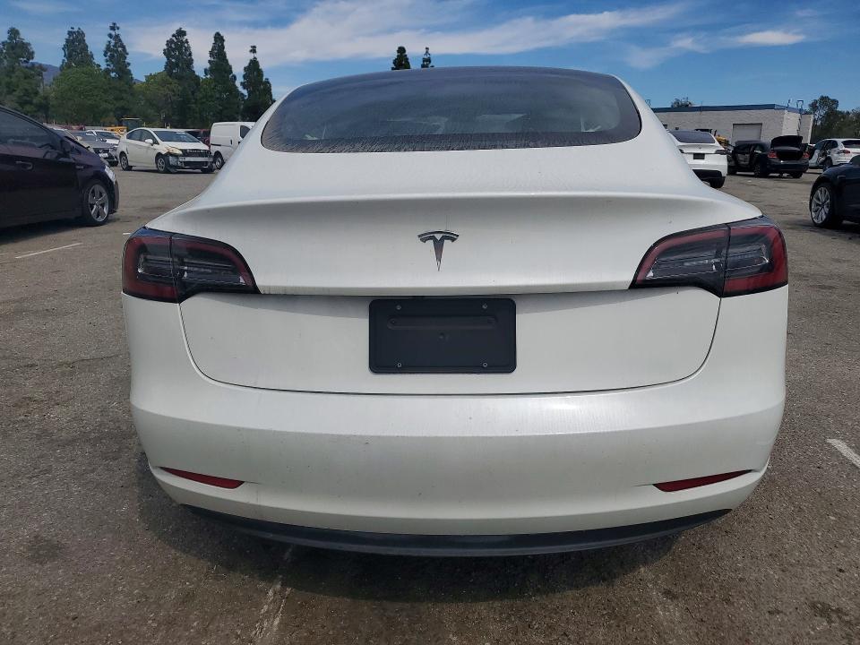 صورة رقم 6 من المزاد - 2023 TESLA MODEL 3 مع VIN 5YJ3E1EA9PF395698
