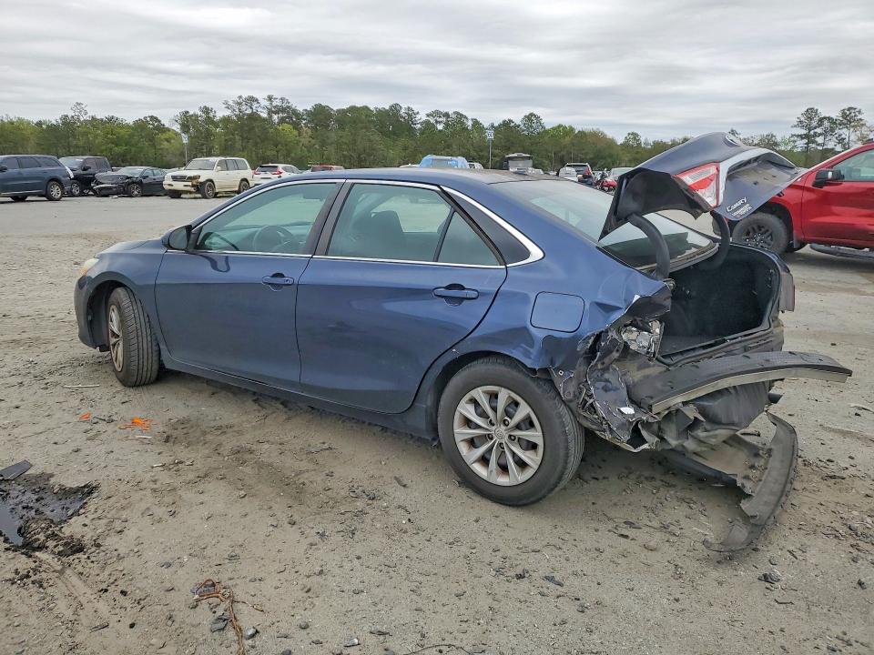 Photo 2 from auction – 2015 TOYOTA CAMRY with VIN 4T1BF1FK4FU993229