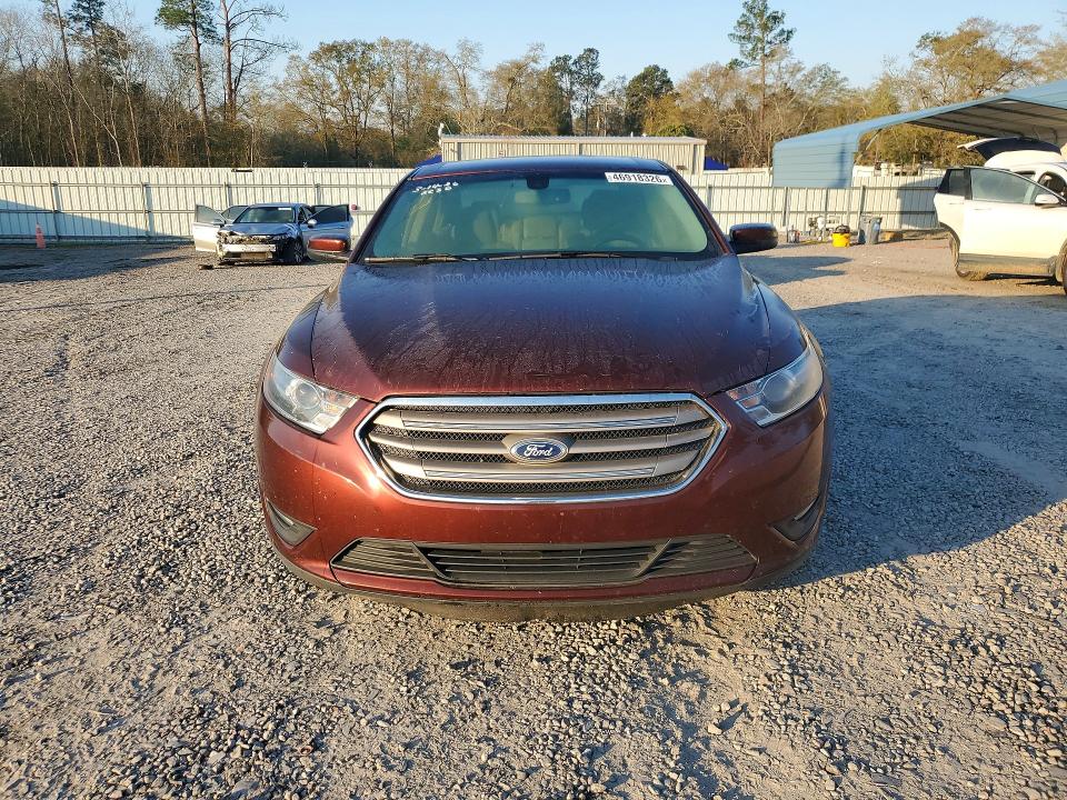 Photo 5 from auction – 2016 FORD TAURUS with VIN 1FAHP2E82GG107518