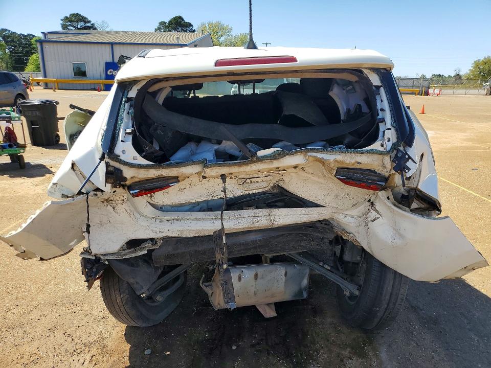 Photo 6 from auction – 2019 JEEP COMPASS with VIN 3C4NJCAB3KT646546