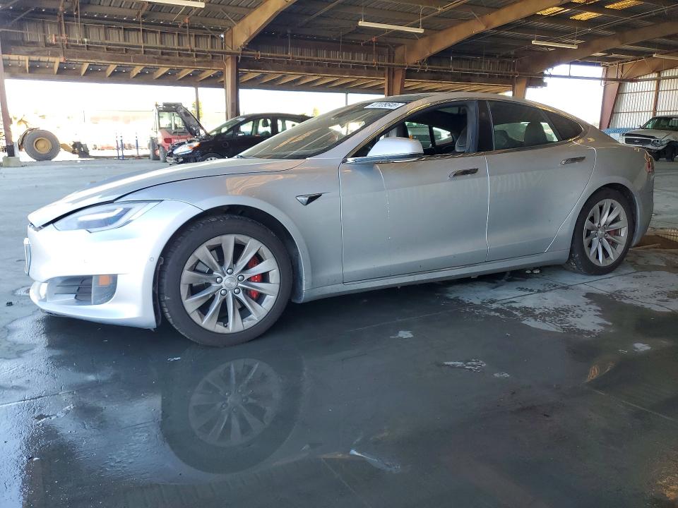 TESLA MODEL S 2016 with VIN 5YJSA1E45GF175301 - Photo from auction