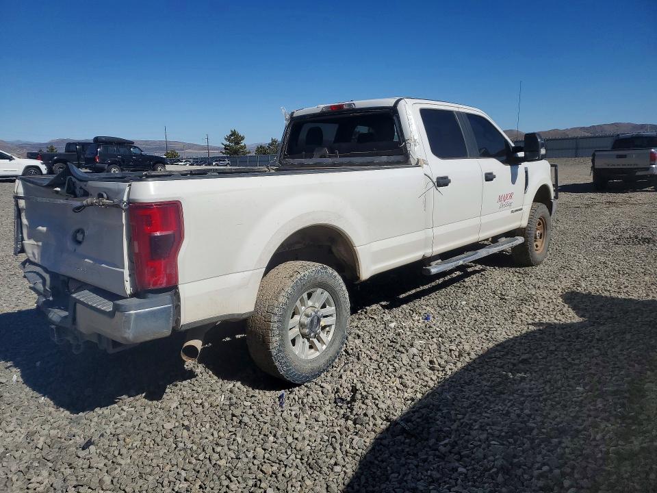Photo 3 from auction – 2019 FORD F250 with VIN 1FT7W2BT3KEF56003