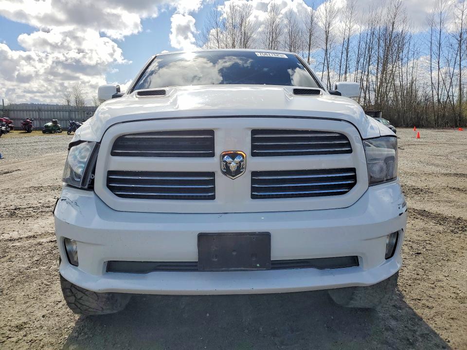 Photo 5 from auction – 2016 RAM 1500 with VIN 1C6RR7MTXGS385647