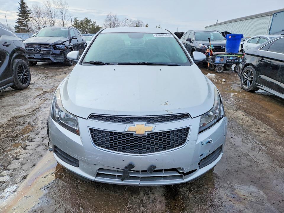 Photo 5 from auction – 2014 CHEVROLET CRUZE with VIN 1G1PC5SB4E7387046