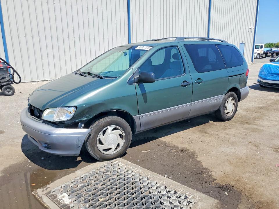 Photo 1 from auction – 2001 TOYOTA SIENNA with VIN 4T3ZF13CX1U386778