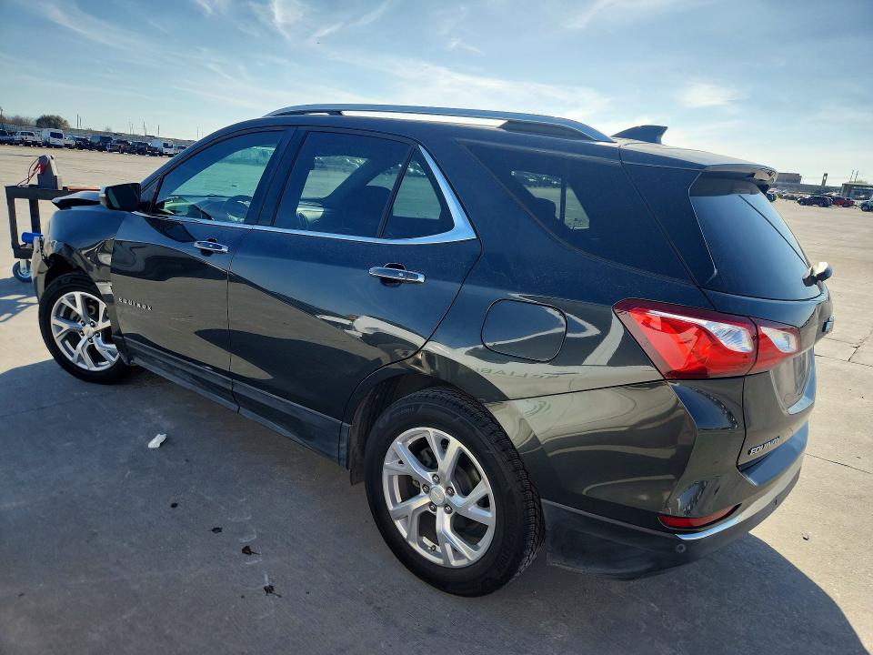Photo 2 from auction – 2018 CHEVROLET EQUINOX with VIN 2GNAXMEV0J6133191