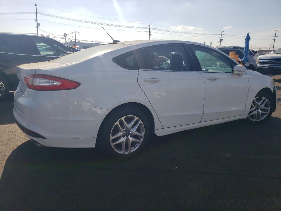 Photo 3 from auction – 2013 FORD FUSION with VIN 3FA6P0H72DR249189