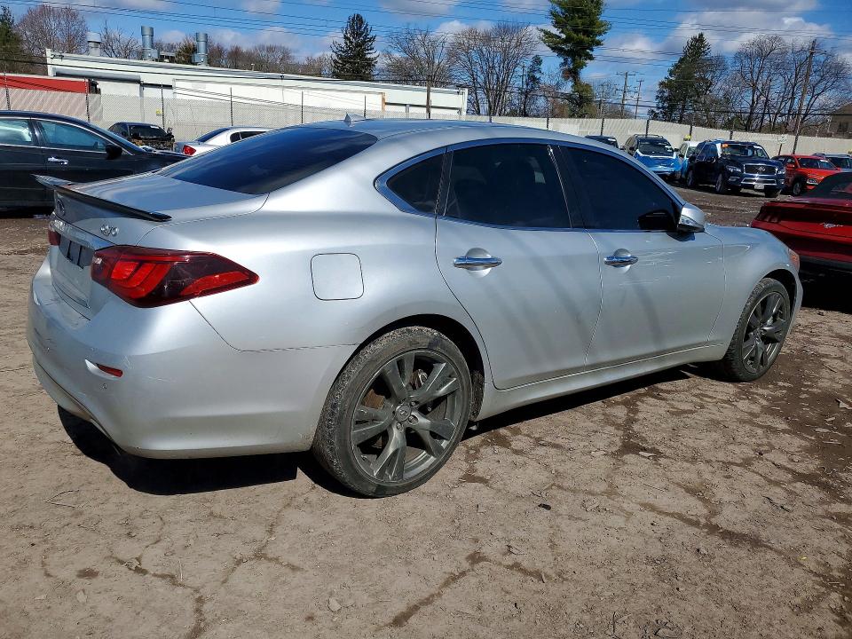 Снимка 3 от търг – 2015 INFINITI Q70 с VIN JN1BY1AR5FM562260