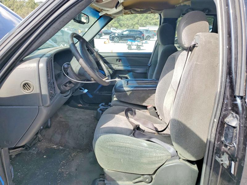 Photo 7 from auction – 2004 CHEVROLET SILVERADO with VIN 2GCEC19T841243436