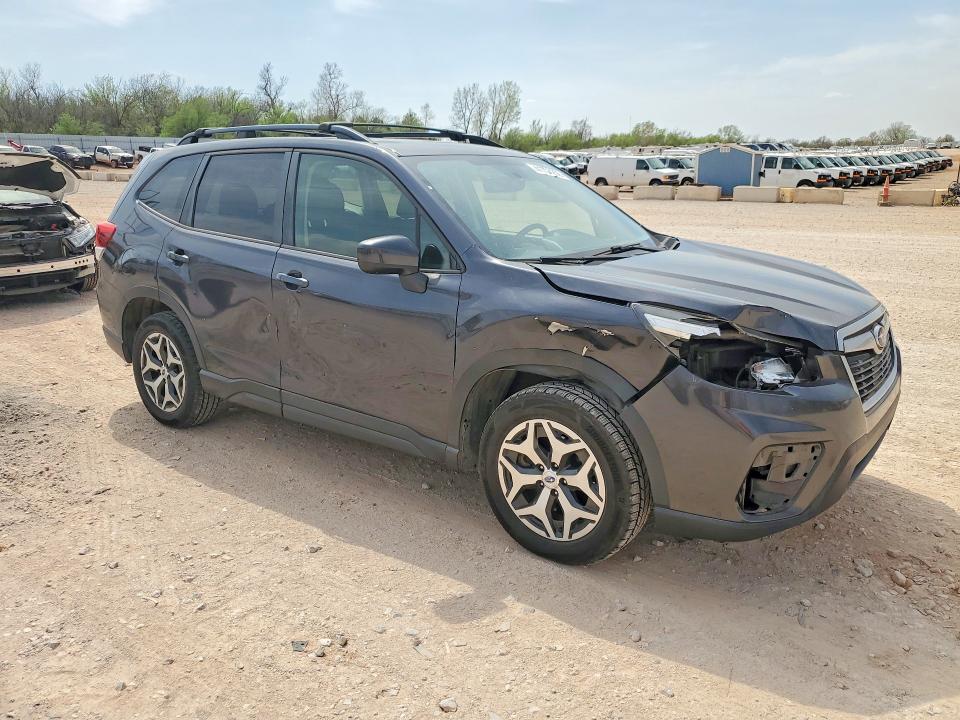 Foto 4 de la subasta – 2019 SUBARU FORESTER con VIN JF2SKAECXKH411746