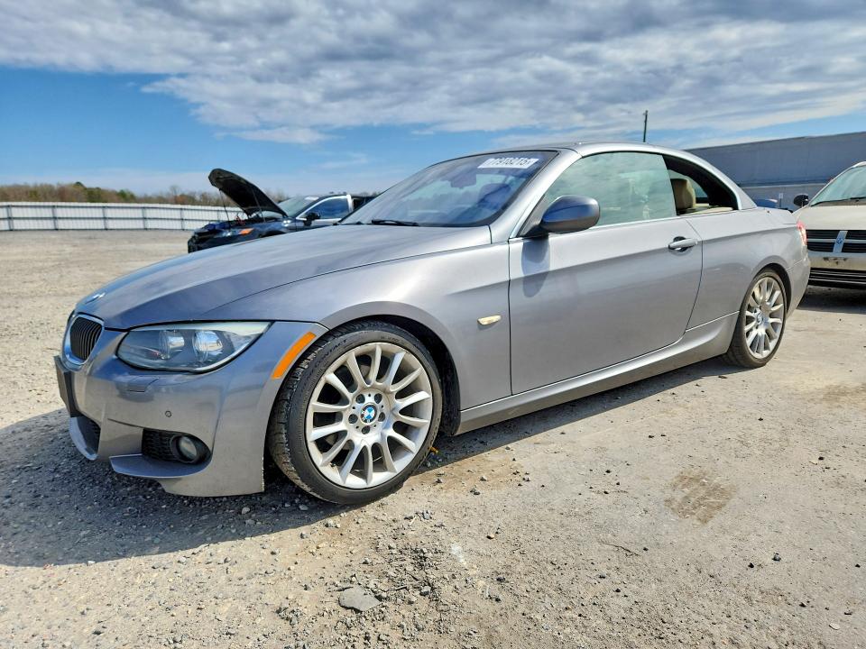 BMW 328 2013 with VIN WBADW7C58DE730826 - Photo from auction