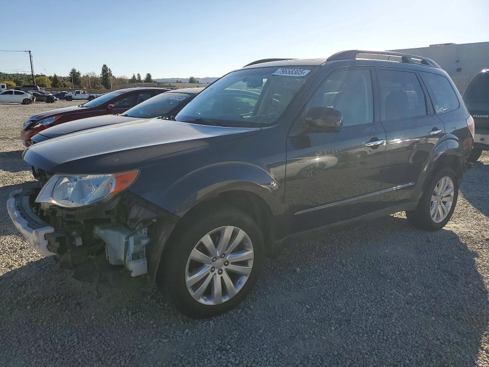 SUBARU FORESTER 2012 with VIN JF2SHADC4CH470177 - Photo from auction