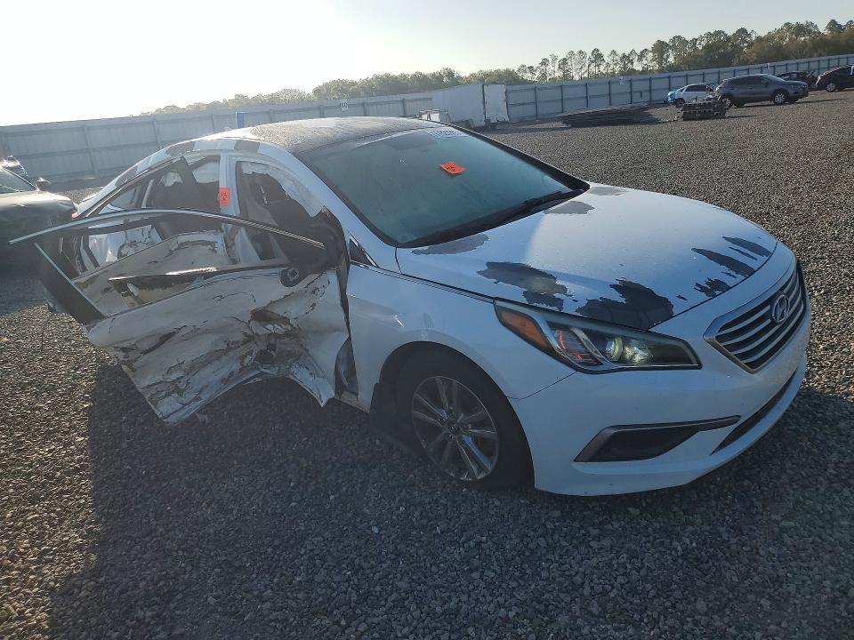 Photo 4 from auction – 2016 HYUNDAI SONATA with VIN 5NPE24AF1GH399265