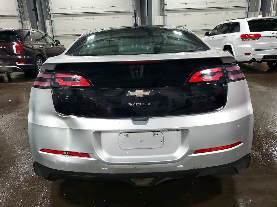 Photo 6 from auction – 2011 CHEVROLET VOLT with VIN 1G1RC6E45BU103318