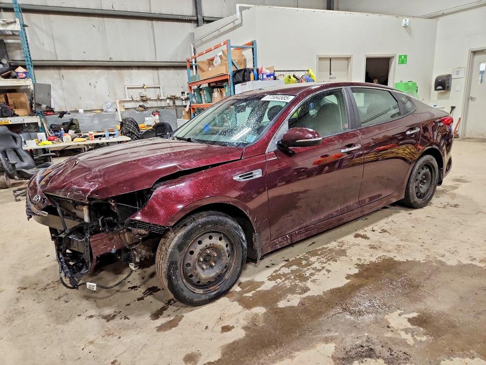 Photo 1 from auction – 2016 KIA OPTIMA with VIN 5XXGT4L32GG018821