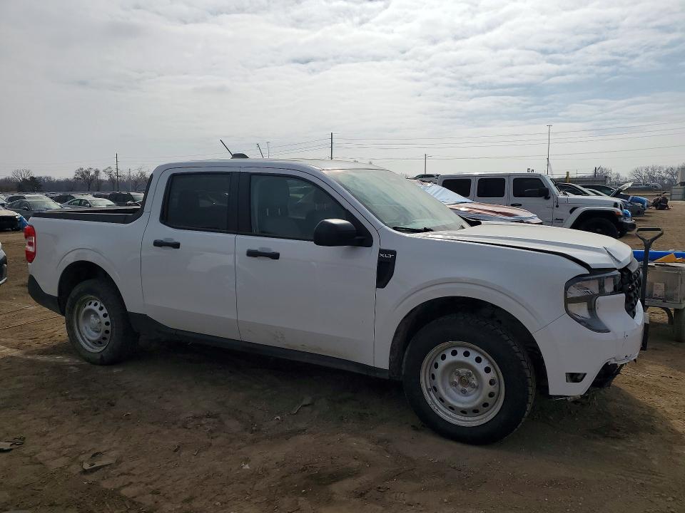 Photo 4 from auction – 2025 FORD MAVERICK with VIN 3FTTW8J33SRA66158