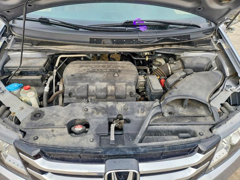 Photo 12 from auction – 2016 HONDA ODYSSEY with VIN 5FNRL5H42GB122504