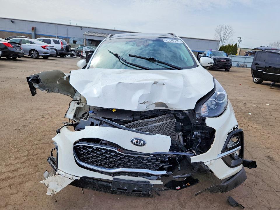 Photo 5 from auction – 2022 KIA SPORTAGE with VIN KNDPNCAC4N7983452