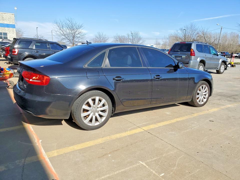 Photo 3 from auction – 2014 AUDI A4 with VIN WAUBFAFLXEN000853