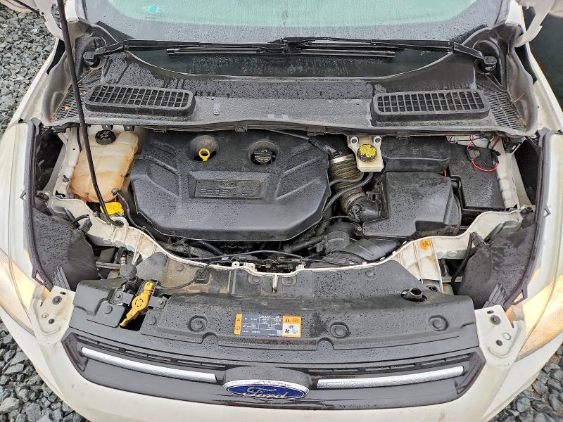 Photo 11 from auction – 2016 FORD ESCAPE with VIN 1FMCU9G97GUB26283