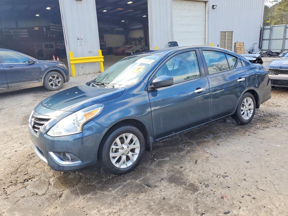 NISSAN VERSA 2017 with VIN 3N1CN7AP1HL881683 - Photo from auction