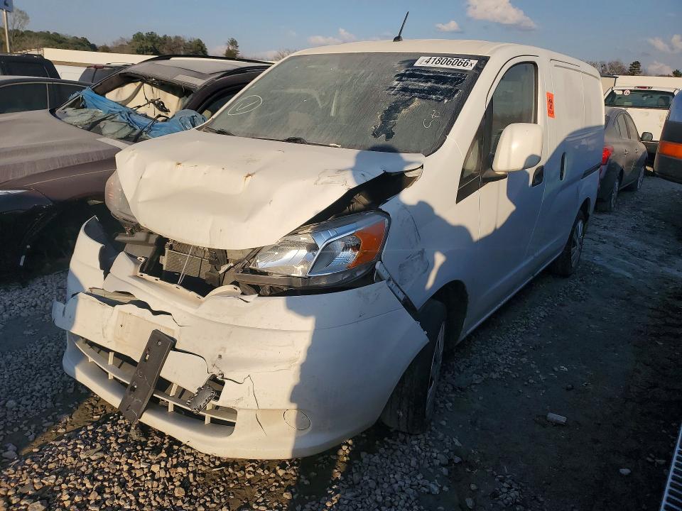 2015 NISSAN NV200