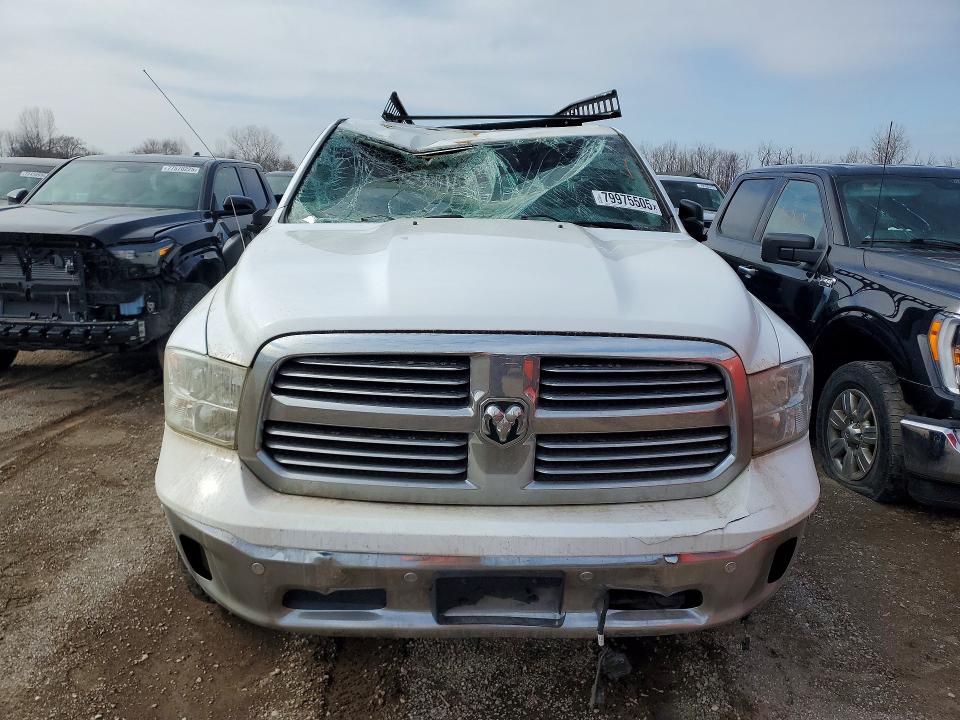 Photo 5 from auction – 2016 RAM 1500 with VIN 1C6RR7TT7GS295681