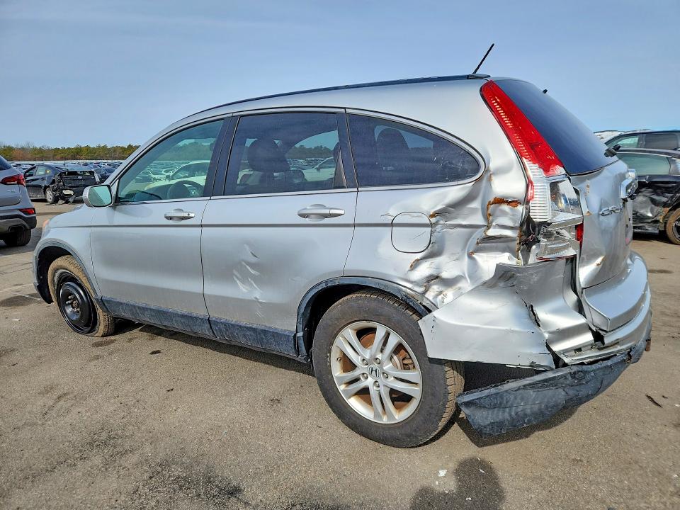 Photo 2 from auction – 2011 HONDA CR-V with VIN JHLRE4H78BC016131