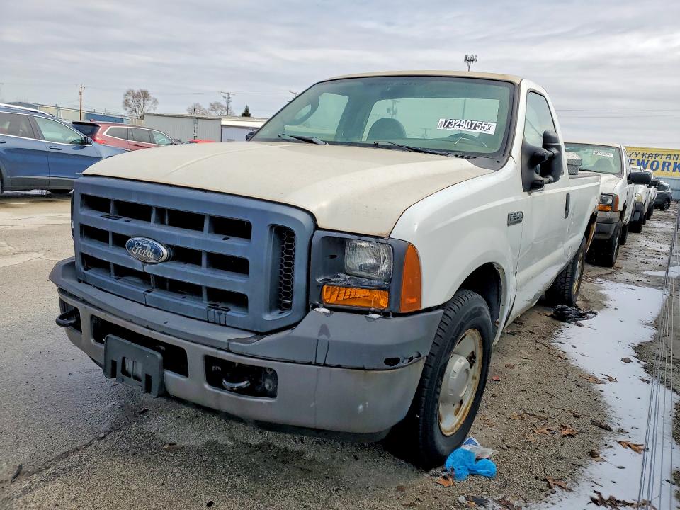 FORD F250 2006 مع رقم تعريف المركبة 1FTNF20546EA43604 - صورة من المزاد