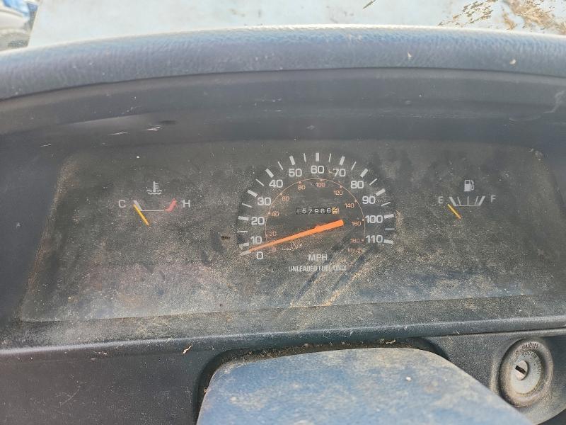 Photo 9 from auction – 1989 TOYOTA PICKUP with VIN JT4RN01PXK7006189