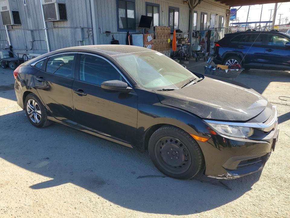 Photo 4 from auction – 2017 HONDA CIVIC with VIN 19XFC2F55HE217790