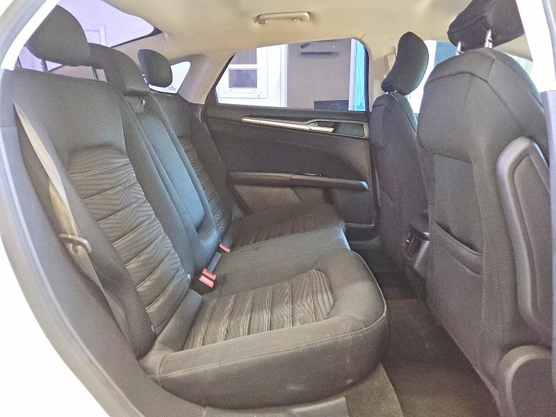 Photo 10 from auction – 2016 FORD FUSION with VIN 1FA6P0HD6G5121115