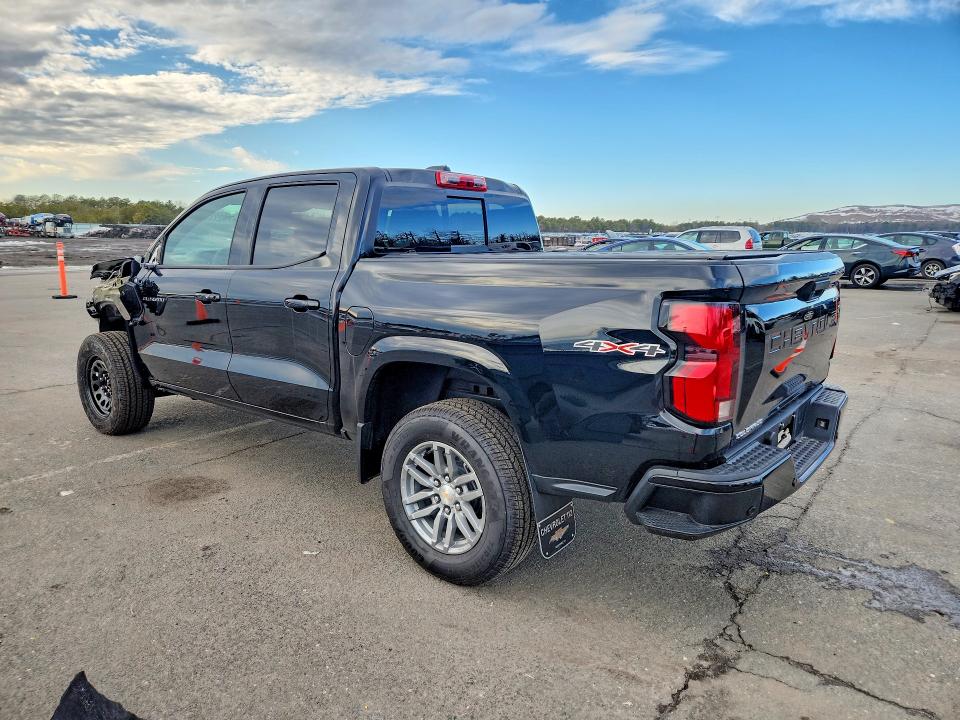 Photo 2 from auction – 2026 CHEVROLET COLORADO with VIN 1GCPTCEK4T1120822