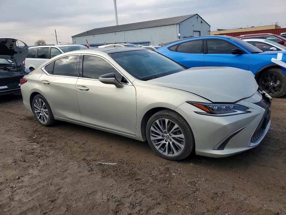 Photo 4 from auction – 2019 LEXUS ES with VIN 58ABZ1B15KU014440