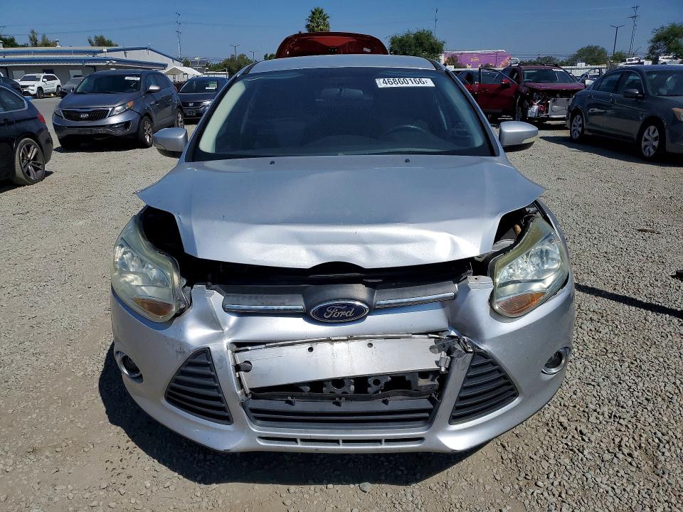 Photo 5 from auction – 2014 FORD FOCUS with VIN 1FADP3F22EL143812