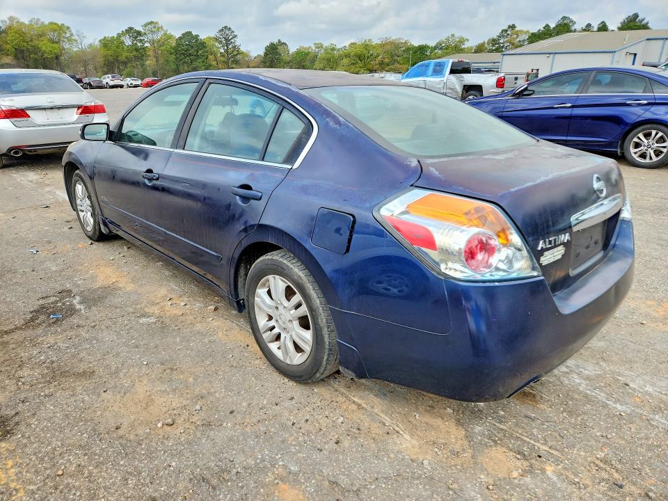 Photo 2 from auction – 2010 NISSAN ALTIMA BASE with VIN 1N4AL2AP0AN413064