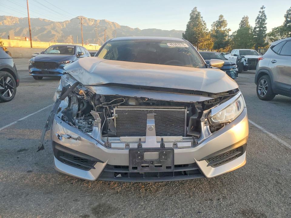 Photo 5 from auction – 2016 HONDA CIVIC with VIN 2HGFC2F54GH568274