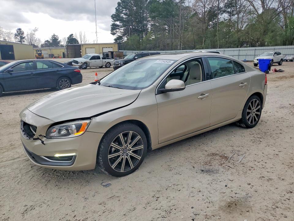 VOLVO S60 2017 with VIN LYV402HK8HB150522 - Photo from auction
