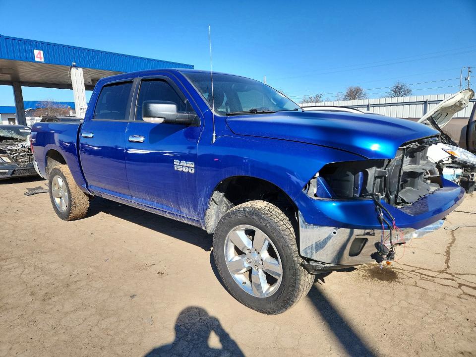 Photo 4 from auction – 2016 RAM 1500 with VIN 1C6RR7LG7GS237170
