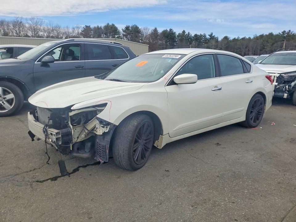 NISSAN ALTIMA 2016 with VIN 1N4AL3AP3GC270332 - Photo from auction