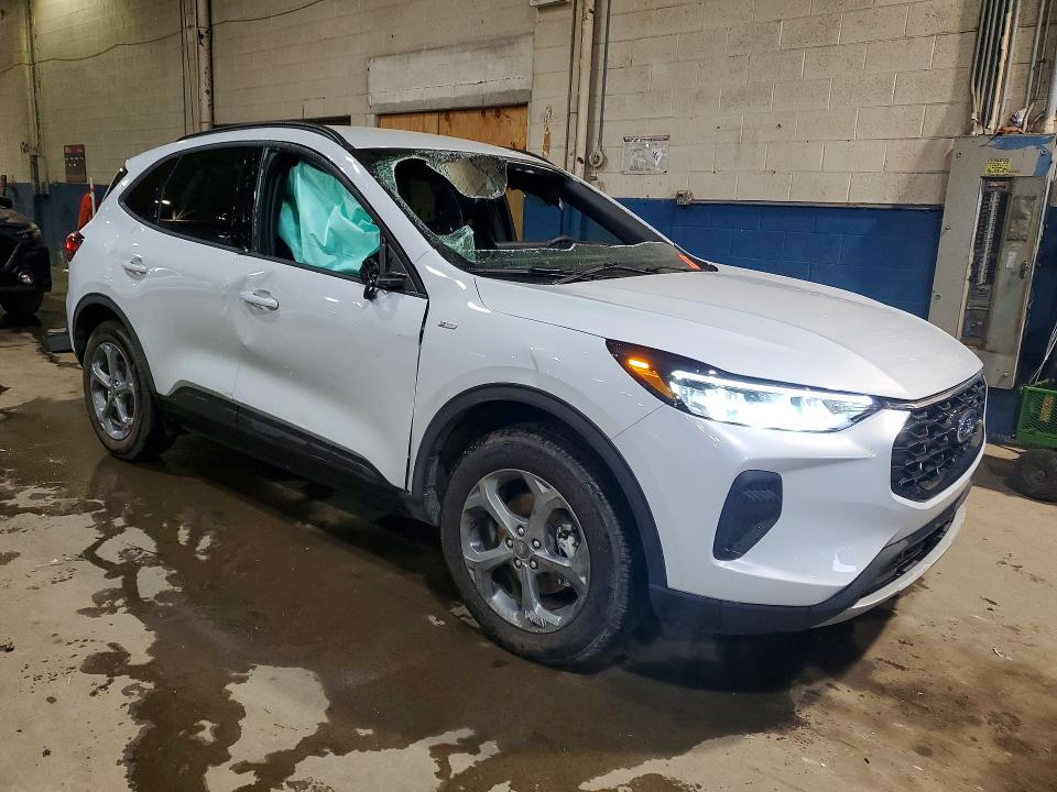 Photo 4 from auction – 2026 FORD ESCAPE with VIN 1FMCU9MN1TUA14509