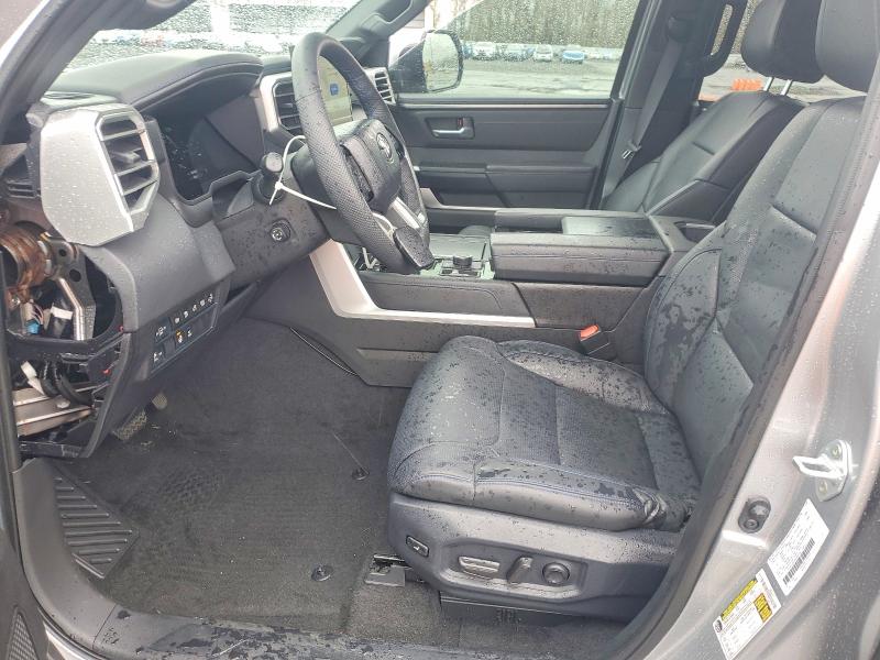 Photo 7 from auction – 2025 TOYOTA SEQUOIA with VIN 7SVAAABA1SX054274