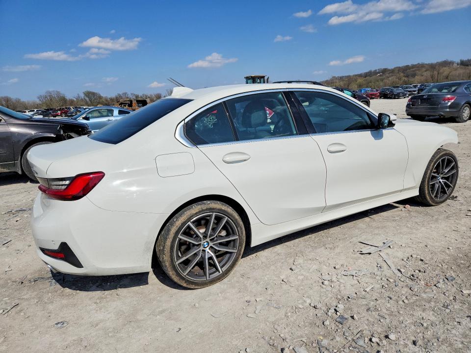 Photo 3 from auction – 2021 BMW 330XE with VIN 3MW5P9J03M8B73282