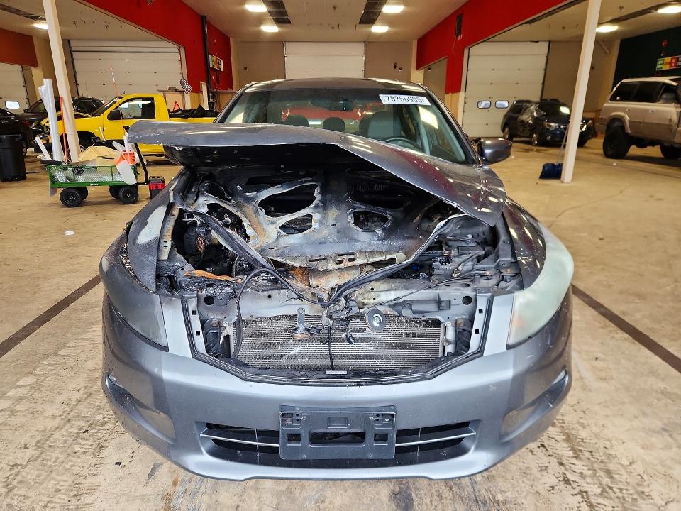 Photo 5 from auction – 2010 HONDA ACCORD with VIN 1HGCP3F87AA000405
